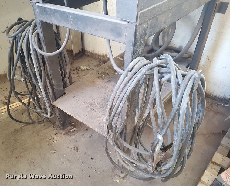 image for item LG9689 Miller Gold Star 400 SS  welder