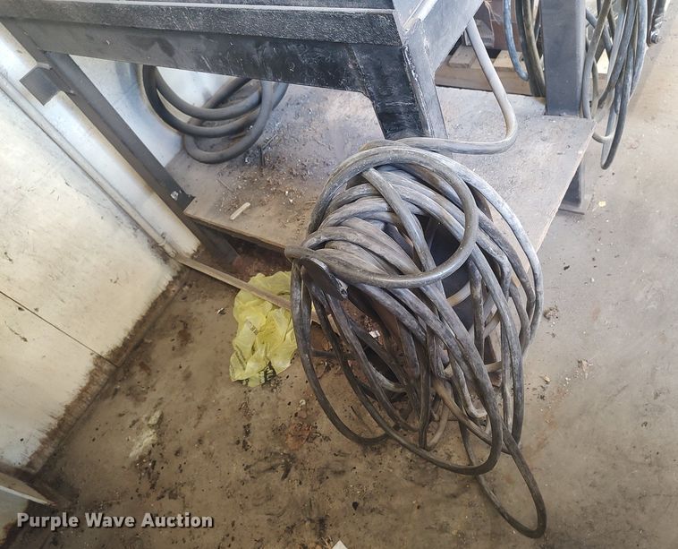 image for item LG9689 Miller Gold Star 400 SS  welder