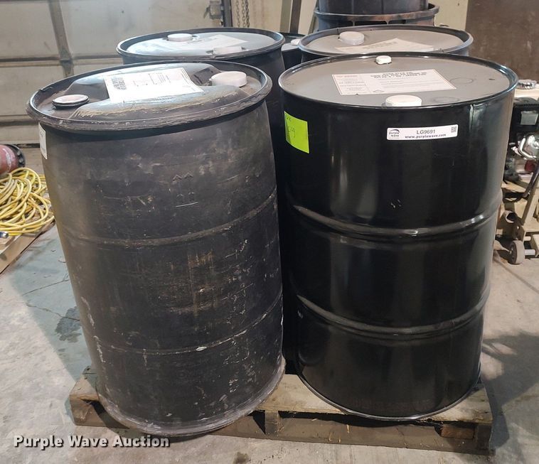 image for item LG9691 (5) 55 gallon drums of lube