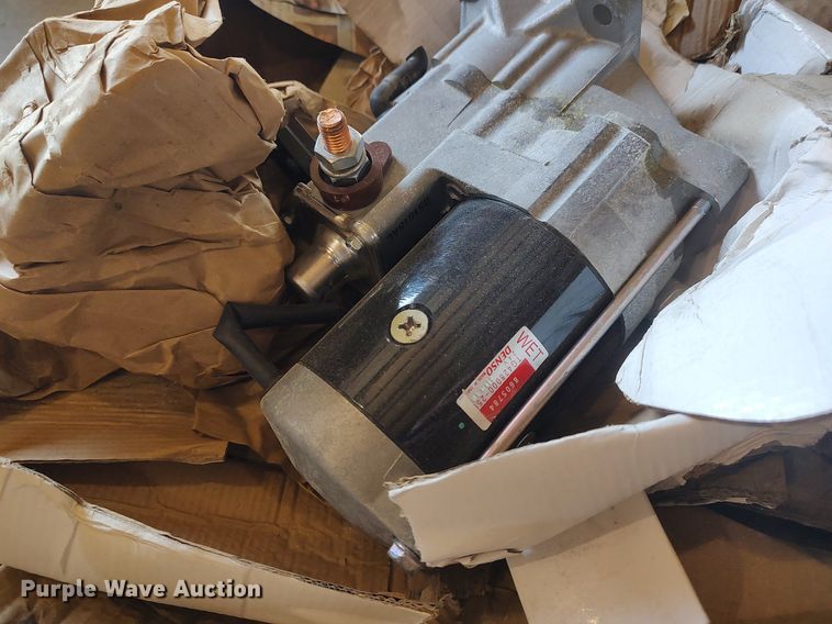 image for item LG9692 Truck parts