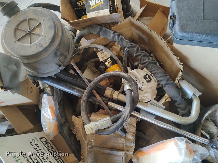 image for item LG9692 Truck parts