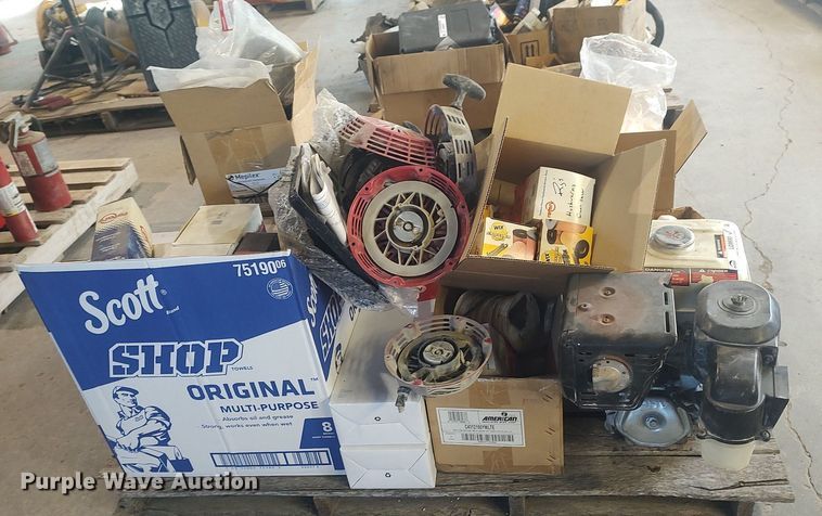 image for item LG9693 Small engine parts