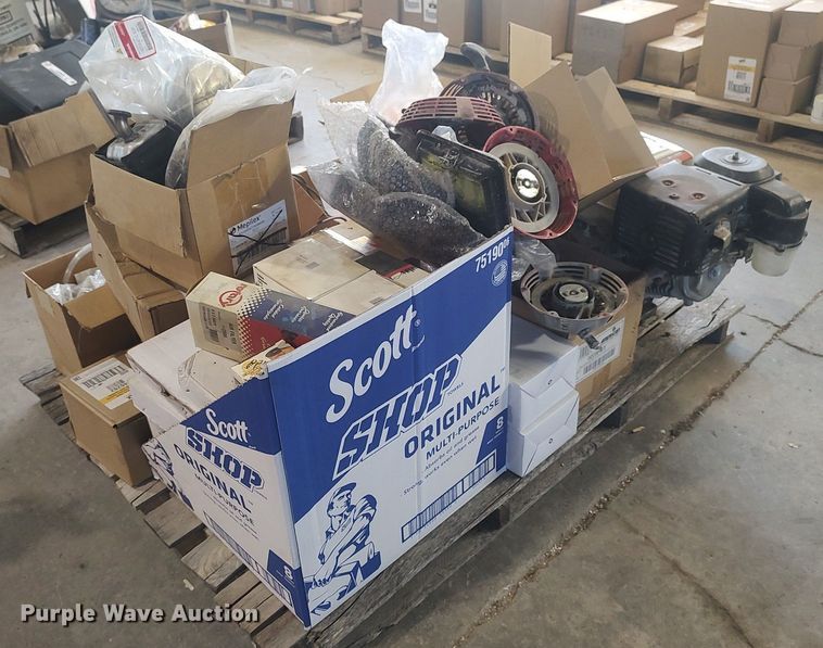 image for item LG9693 Small engine parts