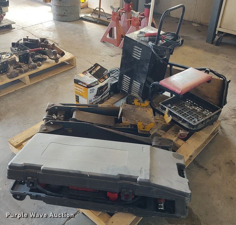 image for item LG9694 Tools