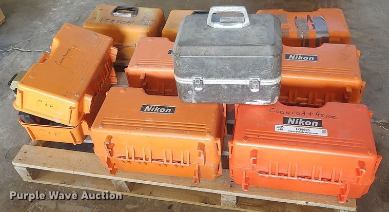 image for item LG9695 (9) theodolites