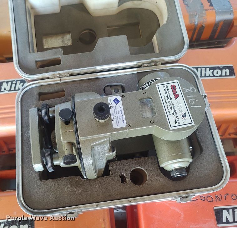 image for item LG9695 (9) theodolites