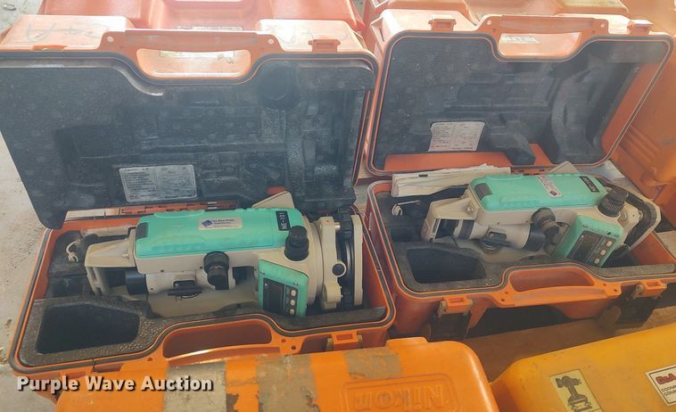 image for item LG9695 (9) theodolites