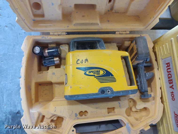 image for item LG9696 (6) survey laser levels