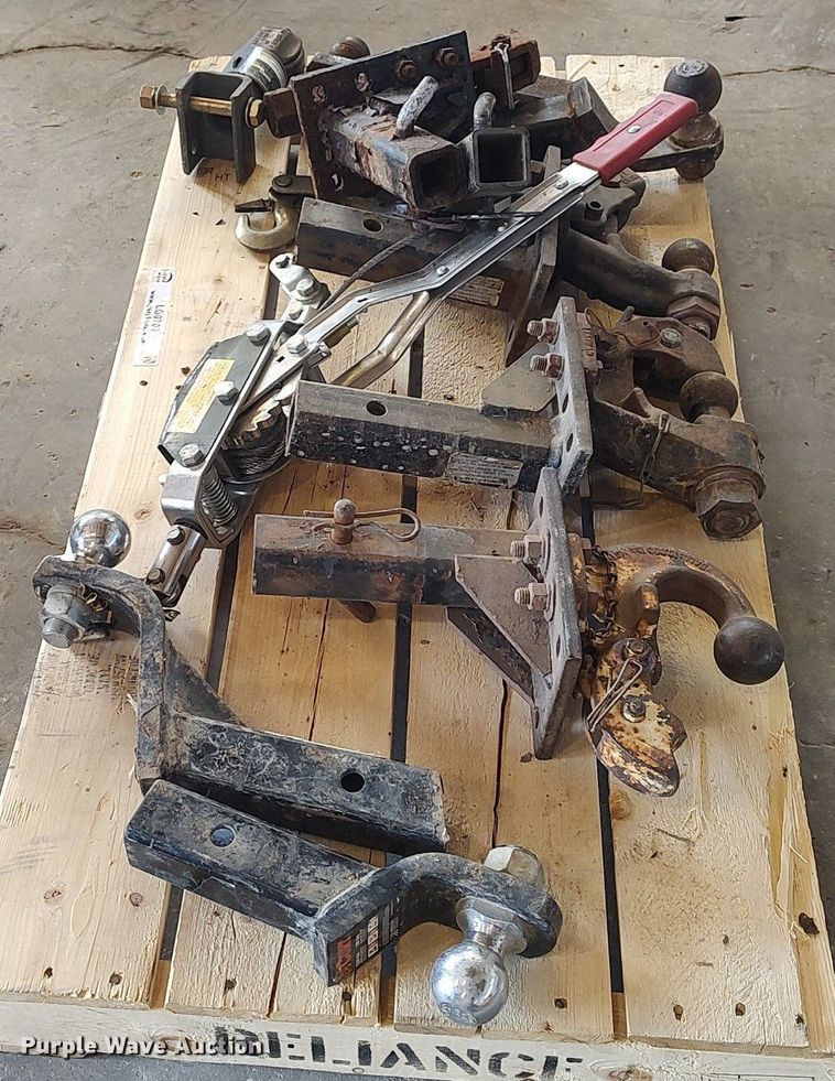 image for item LG9700 Hitches