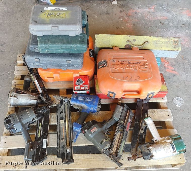 image for item LG9702 (11) nail guns