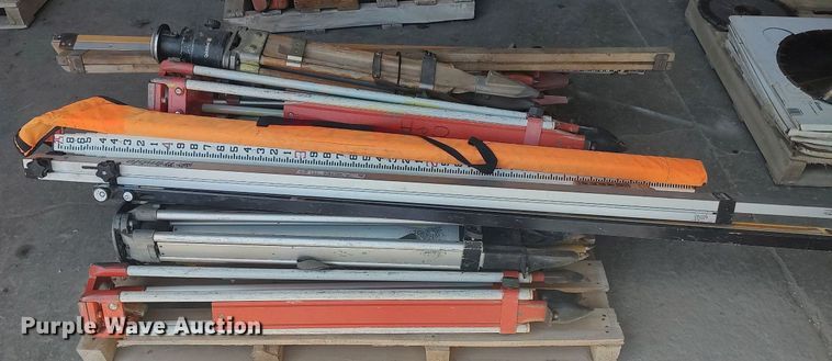 image for item LG9706 Surveying equipment