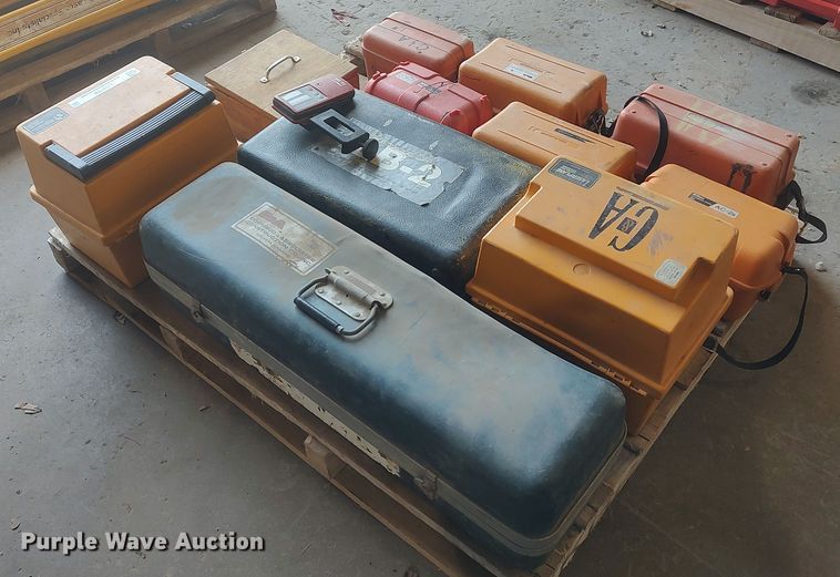 image for item LG9708 Surveying equipment