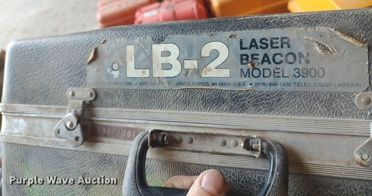 image for item LG9708 Surveying equipment