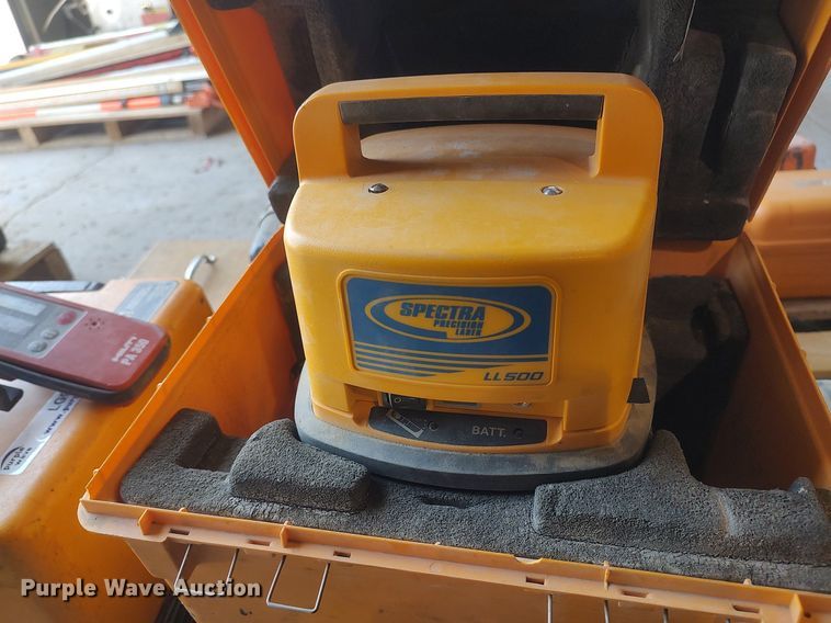 image for item LG9708 Surveying equipment