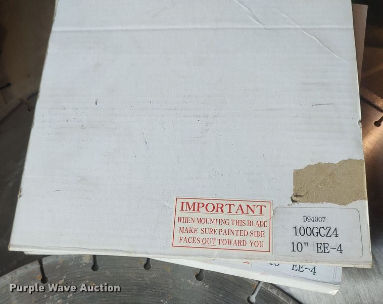 image for item LG9709 (18) concrete saw blades