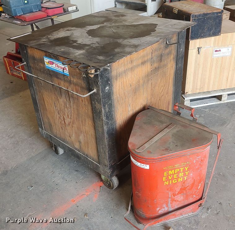 image for item LG9711 Work bench