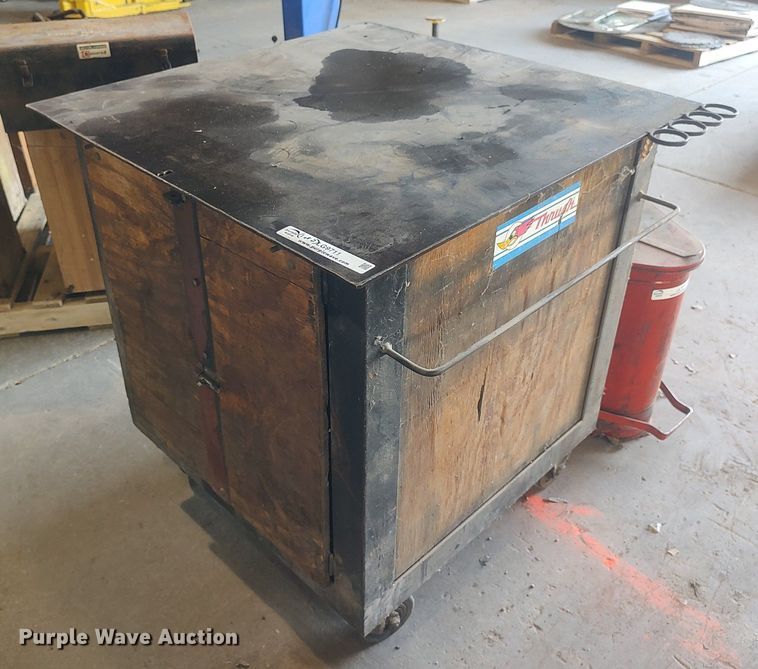 image for item LG9711 Work bench