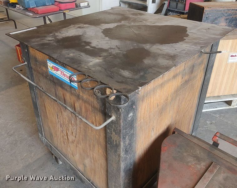 image for item LG9711 Work bench