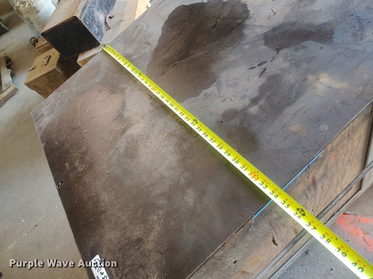 image for item LG9711 Work bench