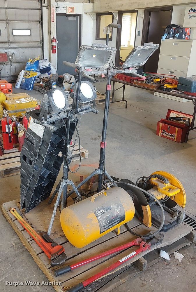 image for item LG9712 Tools