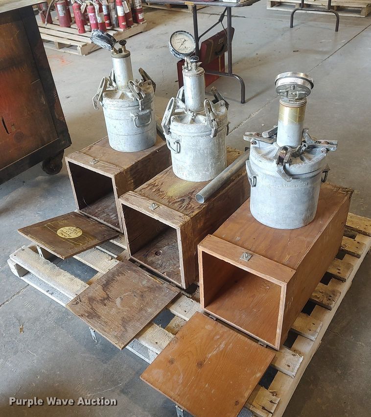 image for item LG9714 (3) Concrete Specialties concrete air entrainment units