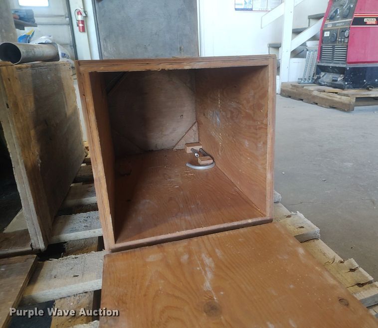 image for item LG9714 (3) Concrete Specialties concrete air entrainment units