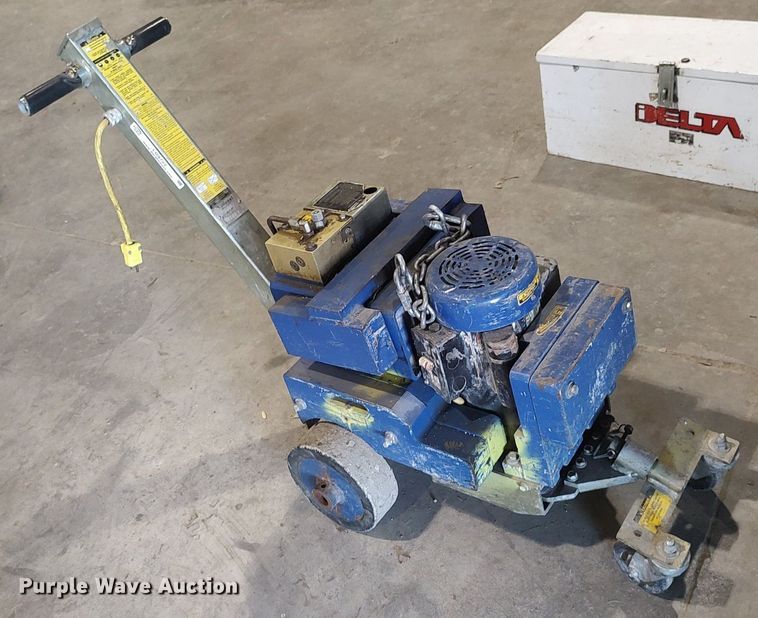 image for item LG9722 National  floor scraper