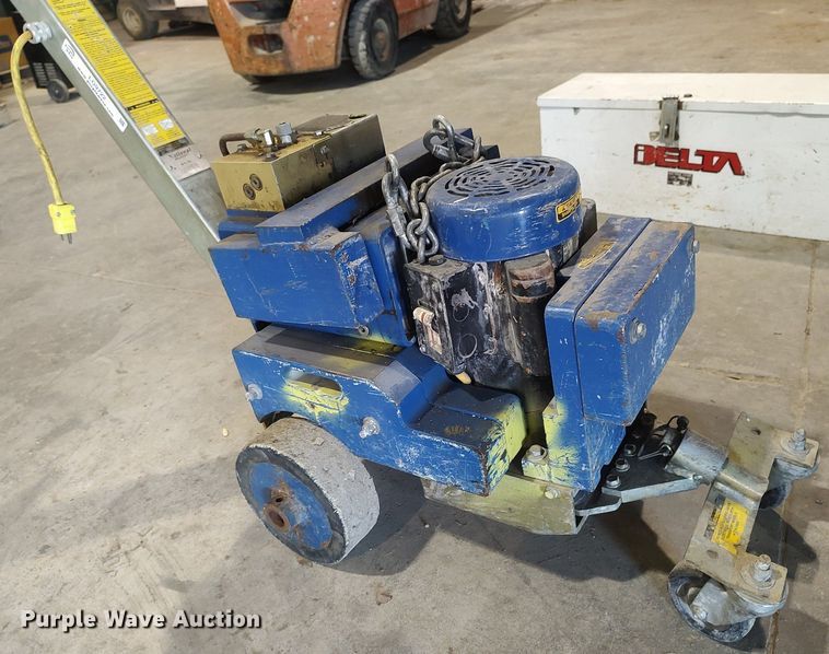 image for item LG9722 National  floor scraper