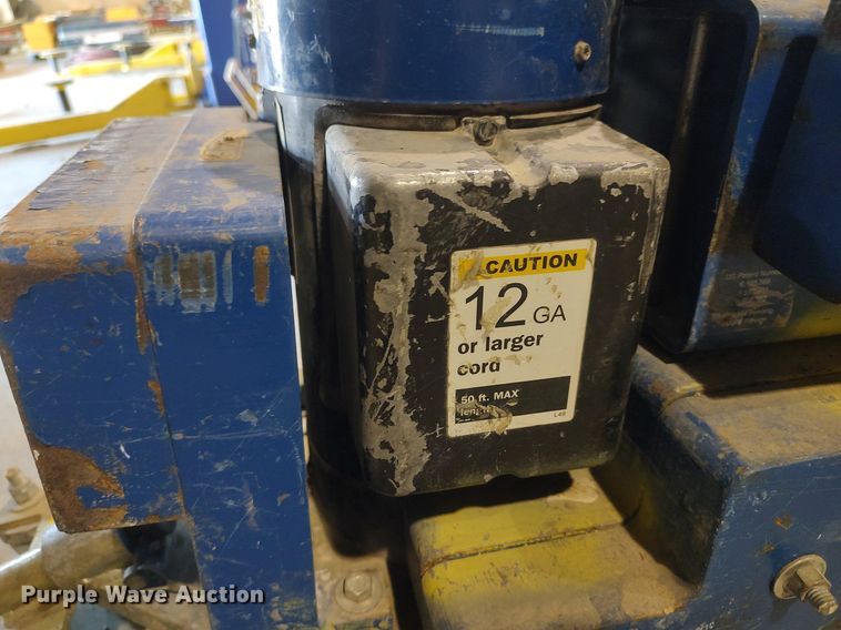 image for item LG9722 National  floor scraper