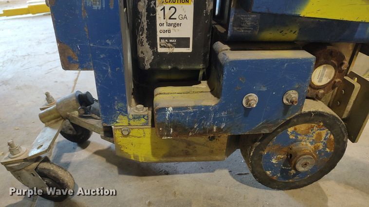 image for item LG9722 National  floor scraper