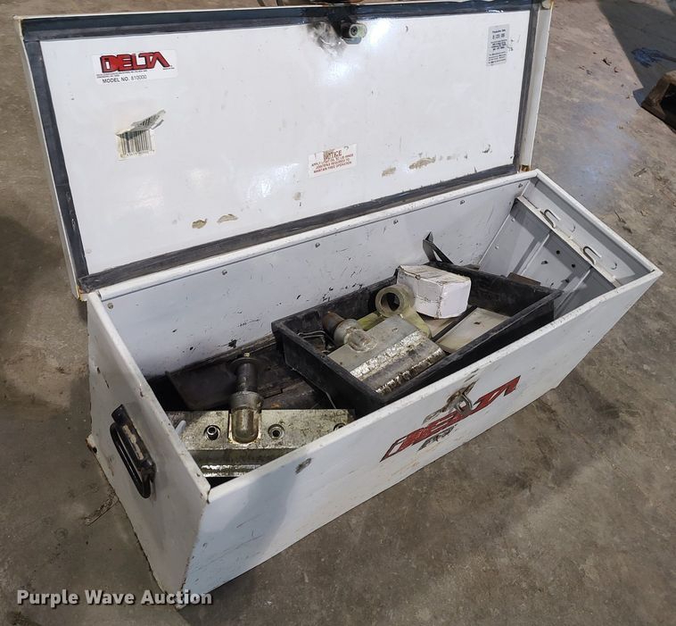 image for item LG9722 National  floor scraper