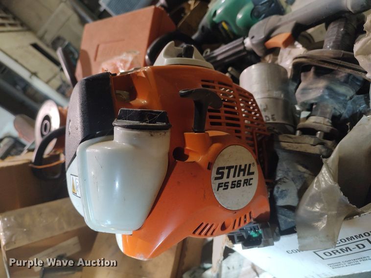 image for item LG9769 Lawn and garden equipment