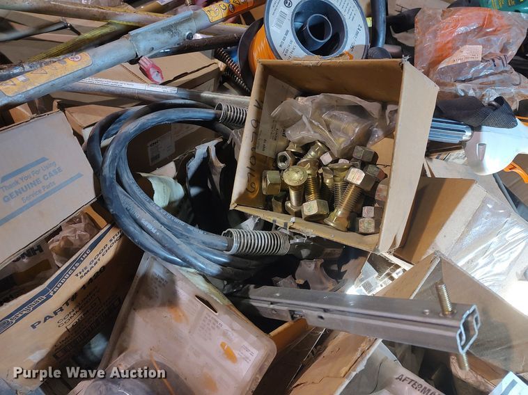 image for item LG9769 Lawn and garden equipment