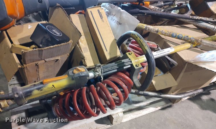 image for item LG9769 Lawn and garden equipment