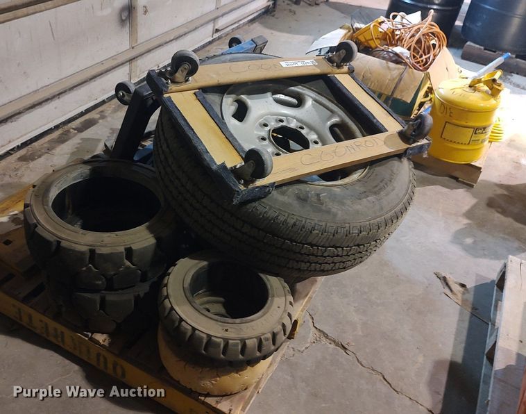 image for item LG9770 Tools