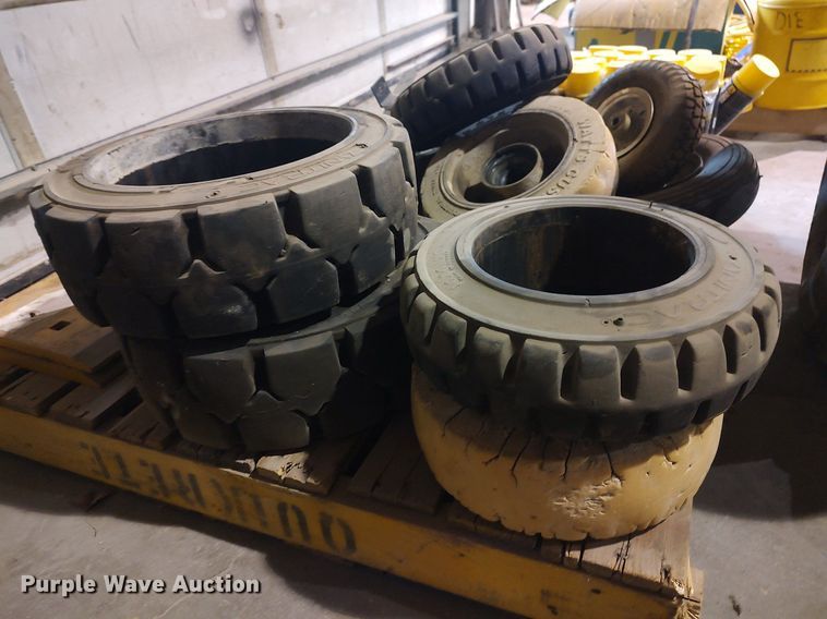 image for item LG9770 Tools