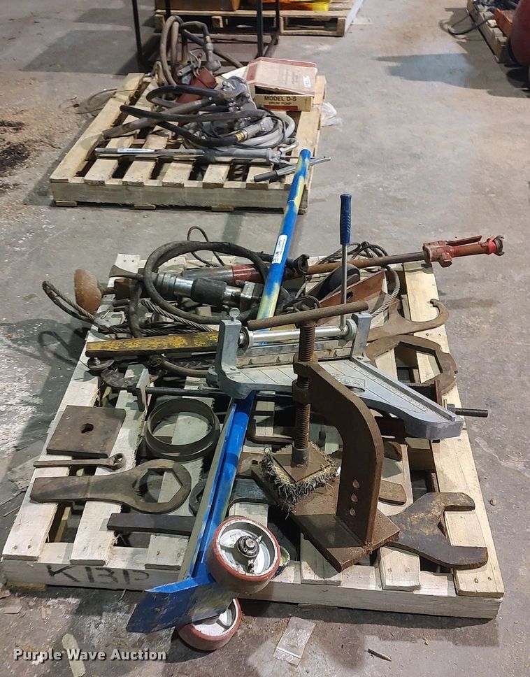 image for item LG9772 Tools