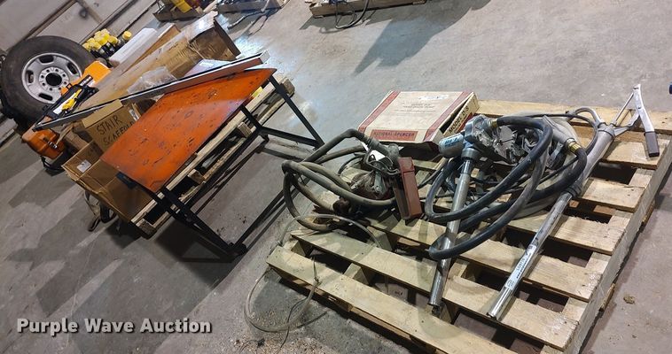 image for item LG9772 Tools