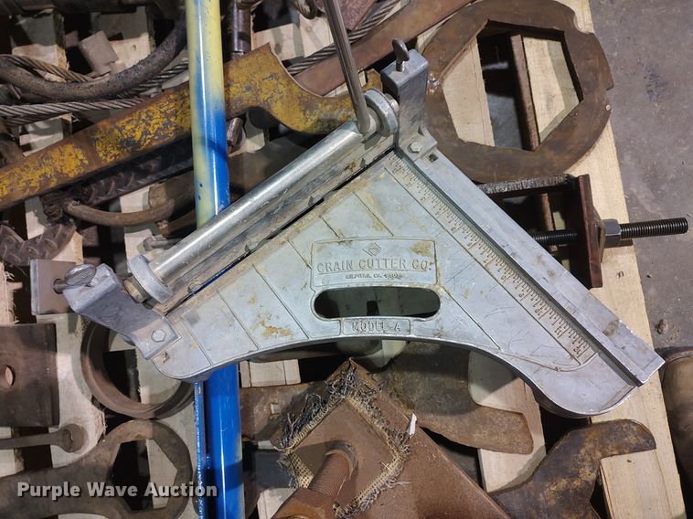 image for item LG9772 Tools