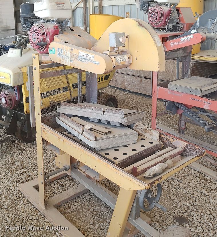 image for item LG9778 Norton Pro-Cut  masonry saw