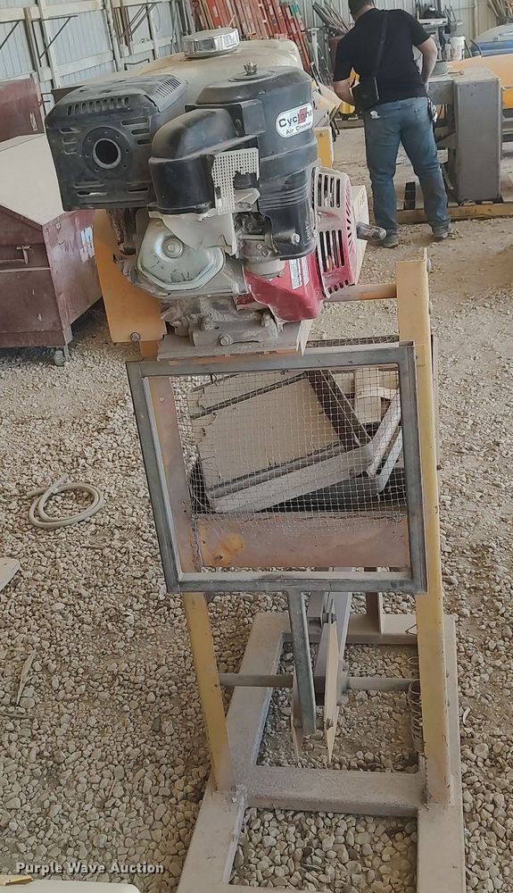 image for item LG9778 Norton Pro-Cut  masonry saw