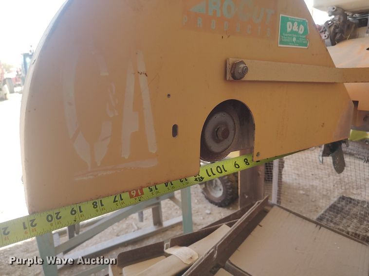 image for item LG9778 Norton Pro-Cut  masonry saw