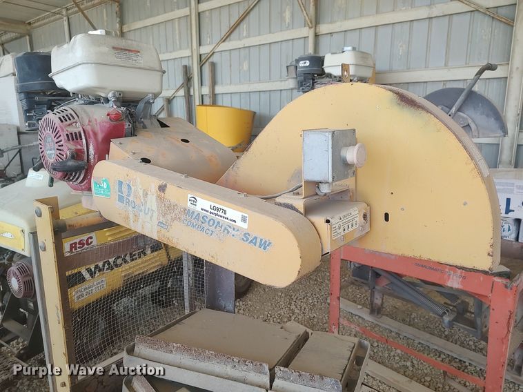 image for item LG9778 Norton Pro-Cut  masonry saw