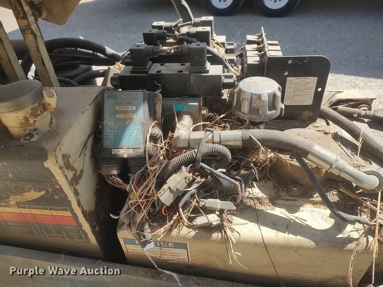 image for item LG9781 Ingersoll Rand TC-13  trench compactor