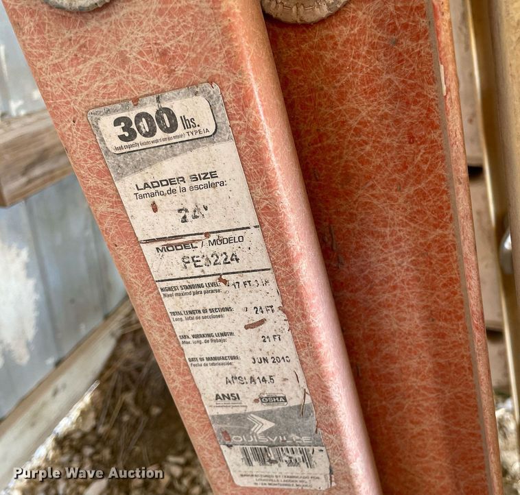 image for item LT9571 (10) extension ladders