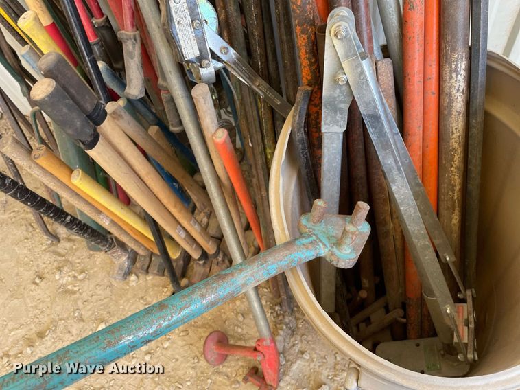 image for item LT9572 Tools