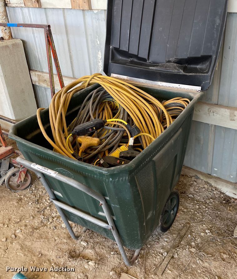 image for item LT9576 Extension cords