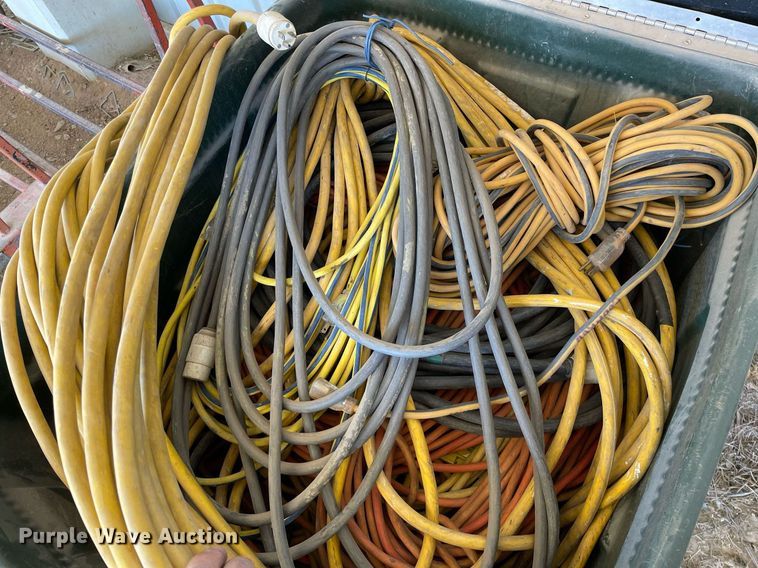 image for item LT9576 Extension cords