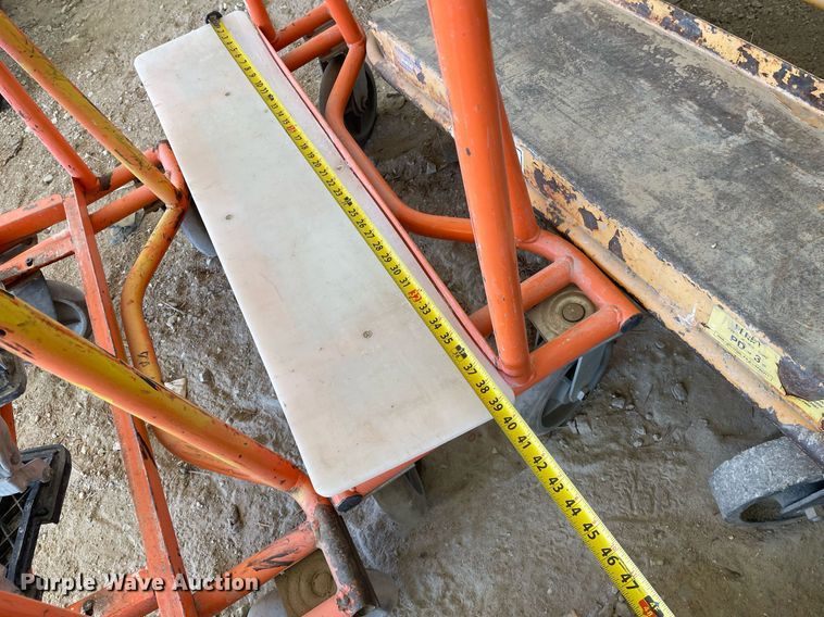 image for item LT9577 (5) carts