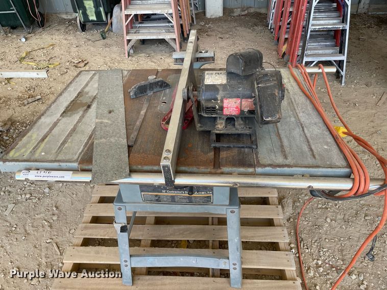 image for item LT9581 (2) Delta table saws